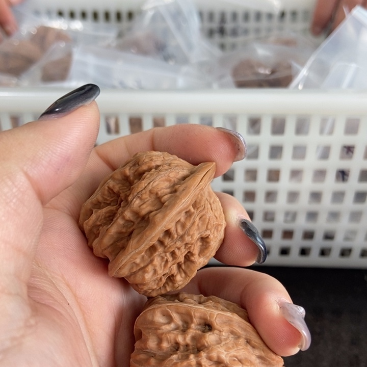 吊坠文玩核桃赤龙