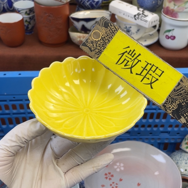 他家瓷器真美…开播了