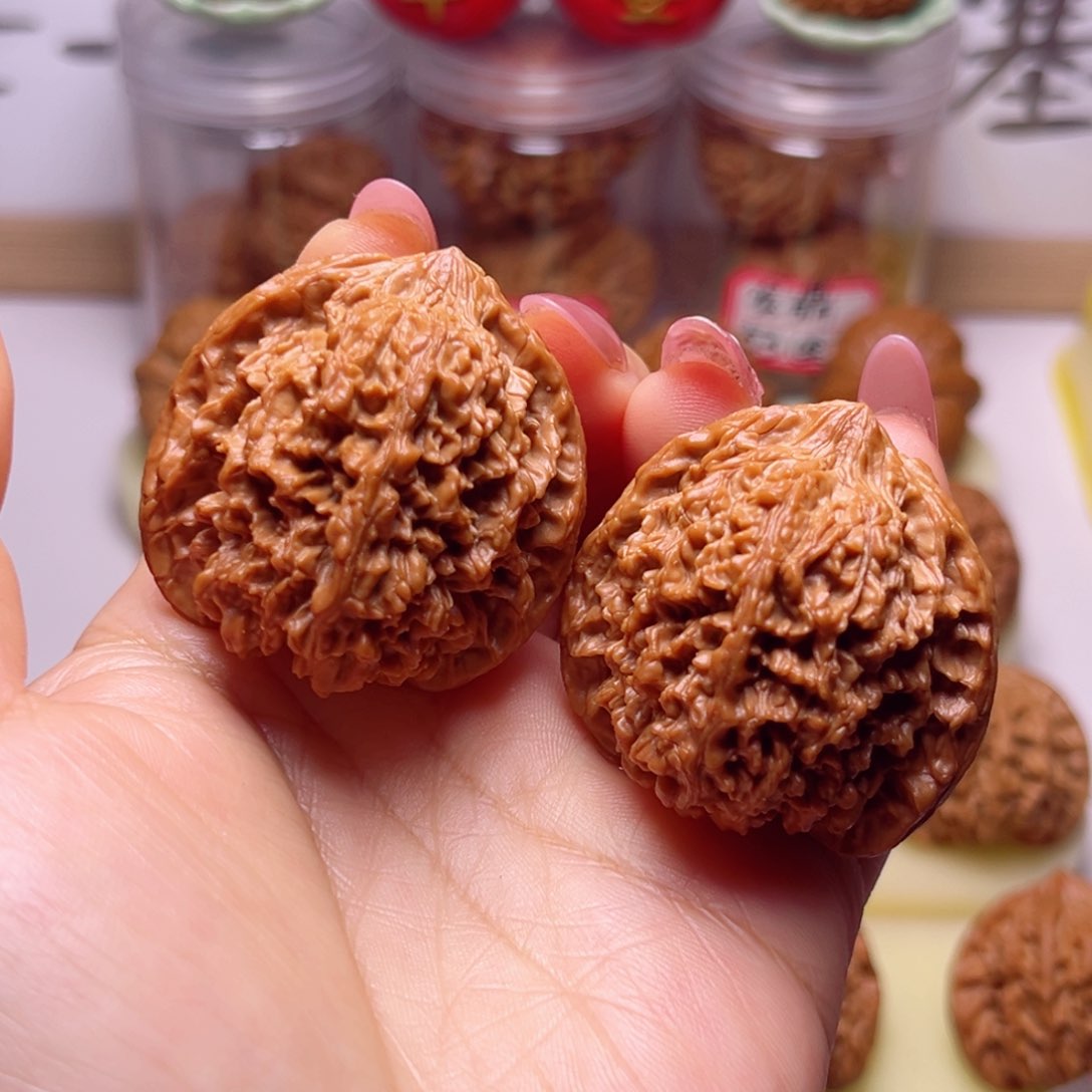 文玩核桃吊坠40尺全品满天星