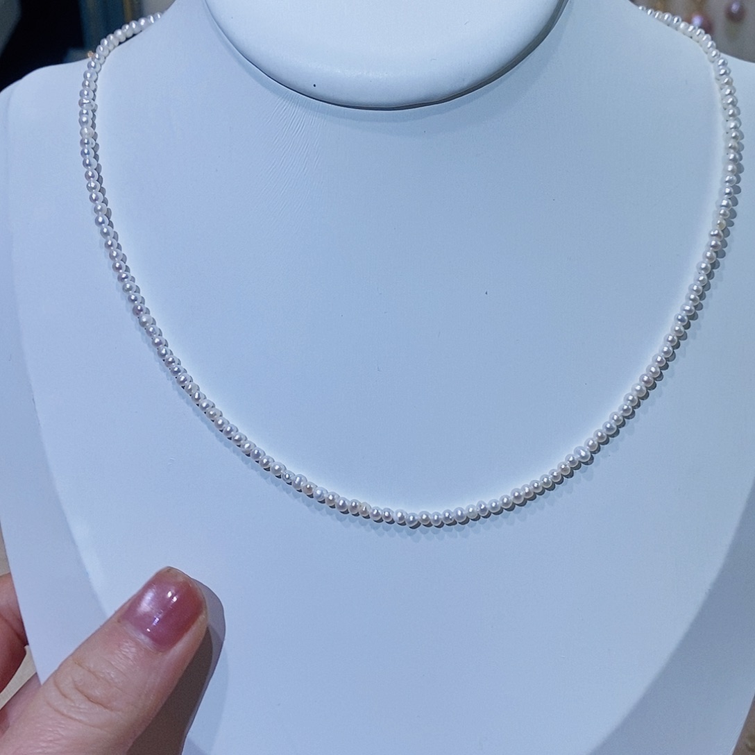 淡水珍珠银S925镶嵌耳饰