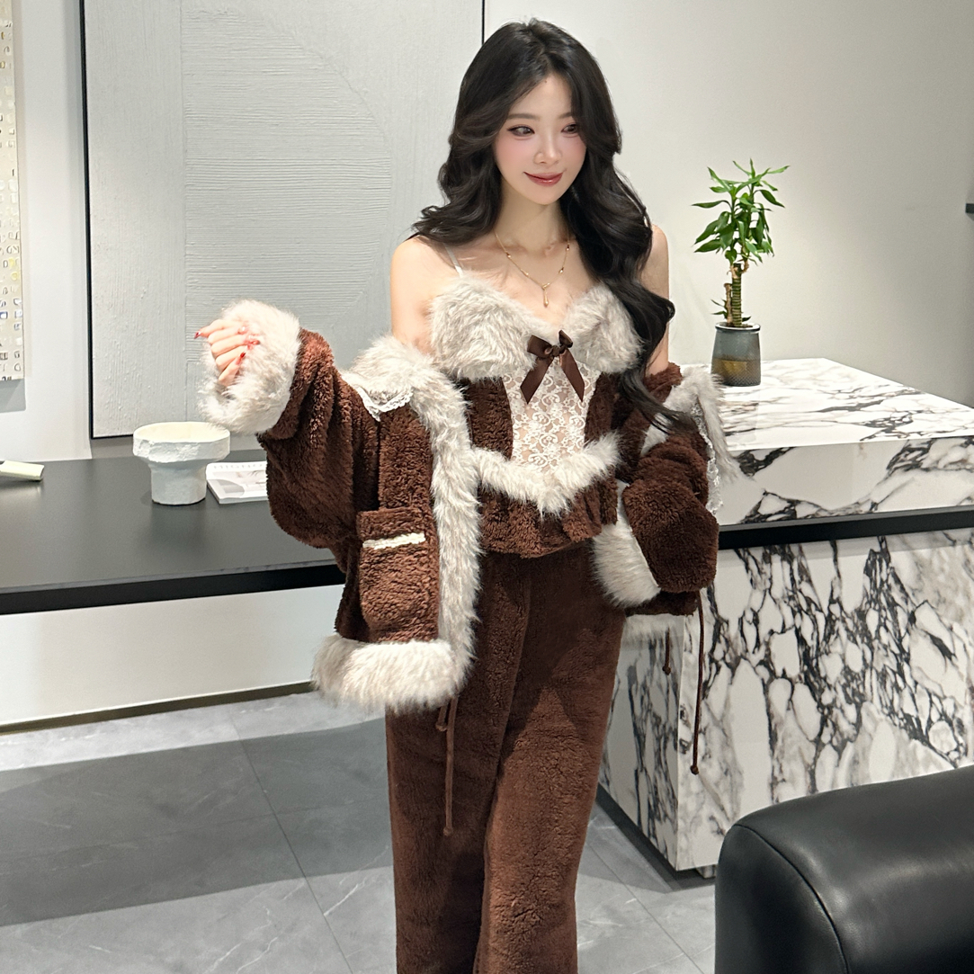 露娜【摩登女孩】秋冬新款保暖女睡衣优雅韩系轻奢加厚家居服套装