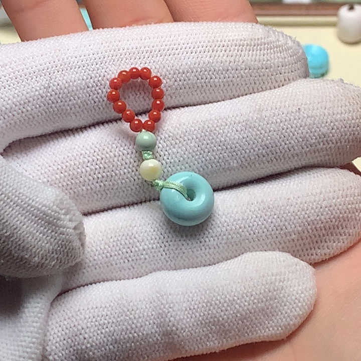 南红玛瑙未镶嵌珠宝奇石