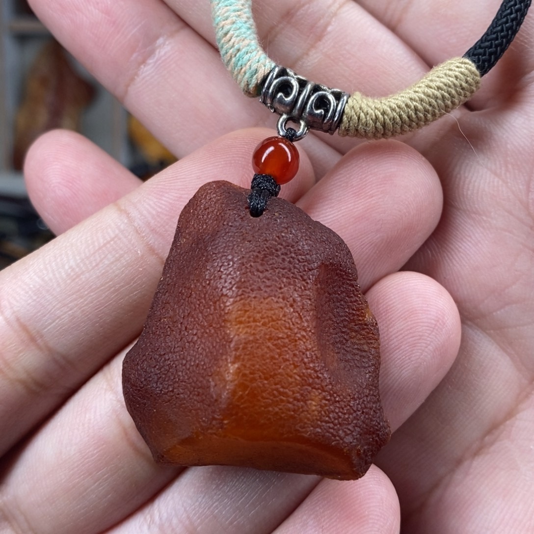 琥珀未镶嵌珠宝奇石