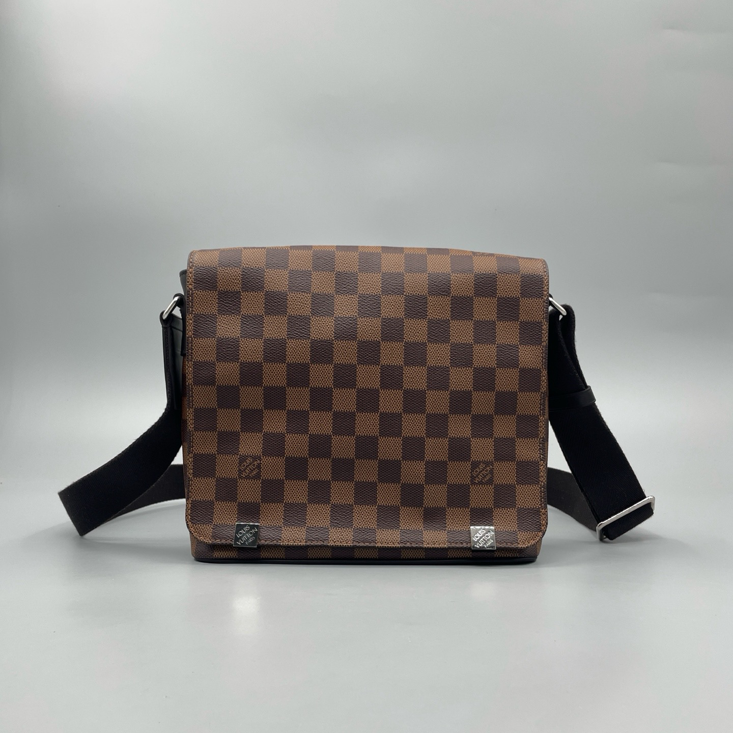 95新 LouisVuitton/路易威登 棕棋盘格邮差斜挎包17年25*22 A3672