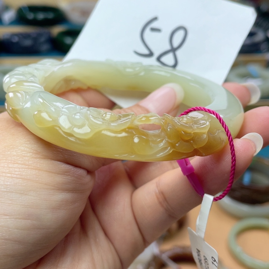 未镶嵌手镯和田玉圈口60