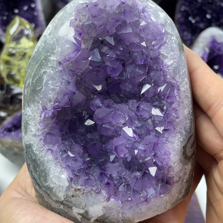 水晶大型摆件（非配饰）未镶嵌