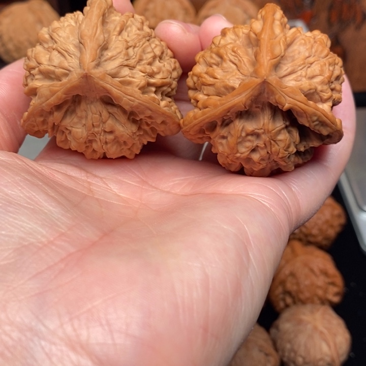 吊坠文玩核桃?官帽