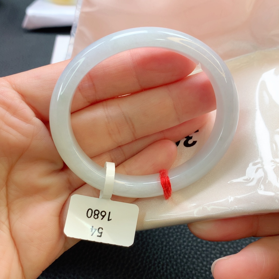 翡翠手镯未镶嵌54贵妃