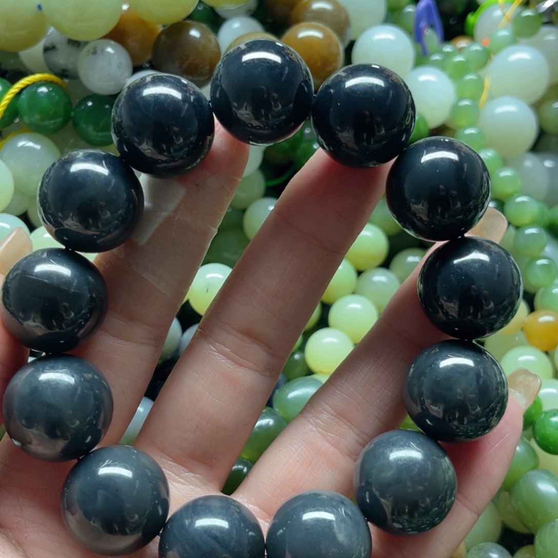 和田玉手链未镶嵌