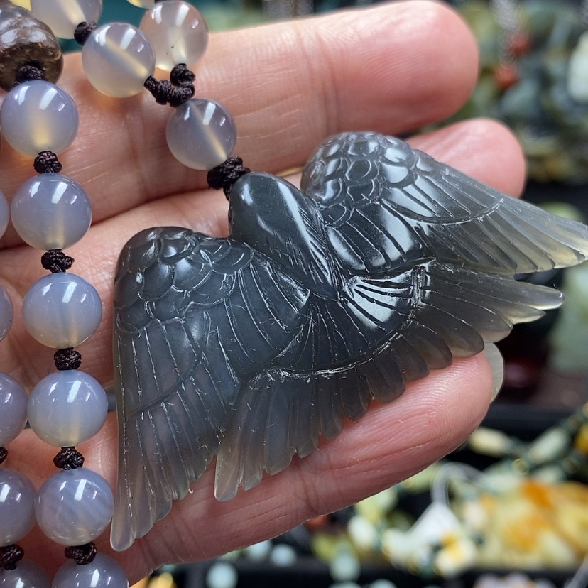 【闪购商品】蛇纹石玉未镶嵌吊坠