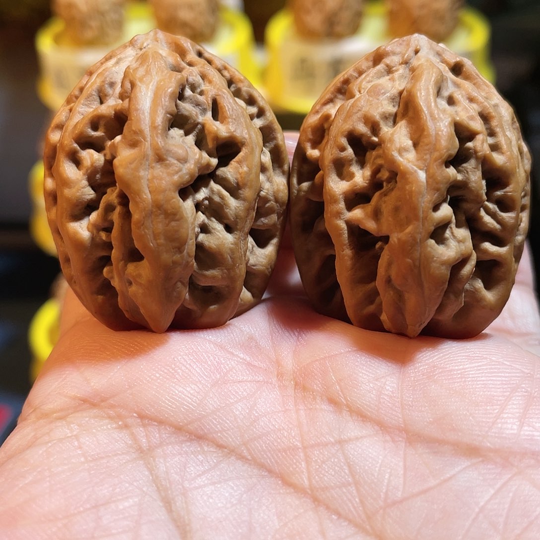 吊坠文玩核桃水龙纹