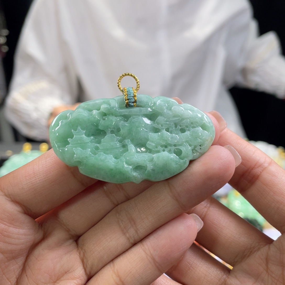 翡翠颈饰未镶嵌代编织