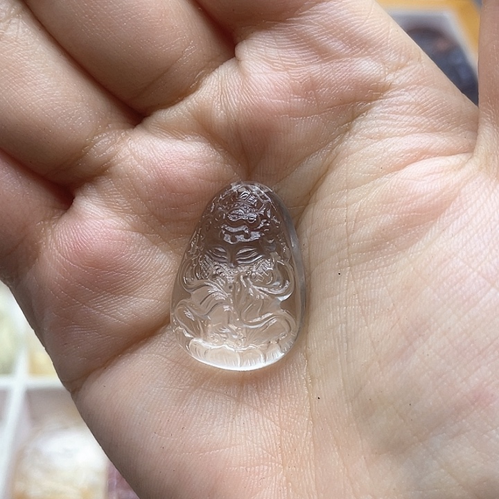 颈饰未镶嵌水晶天然