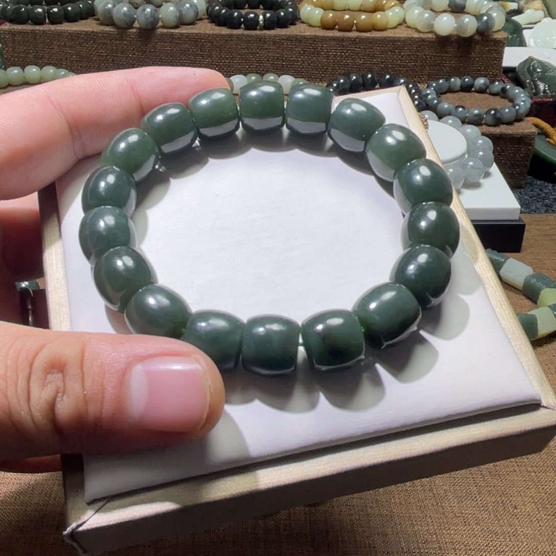 未镶嵌手链和田玉