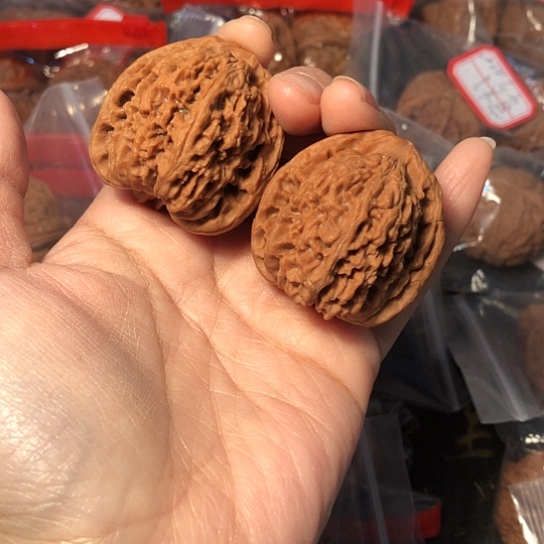 文玩核桃吊坠南疆39