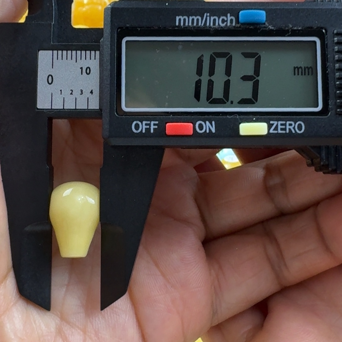 蜜蜡未镶嵌裸石19杂