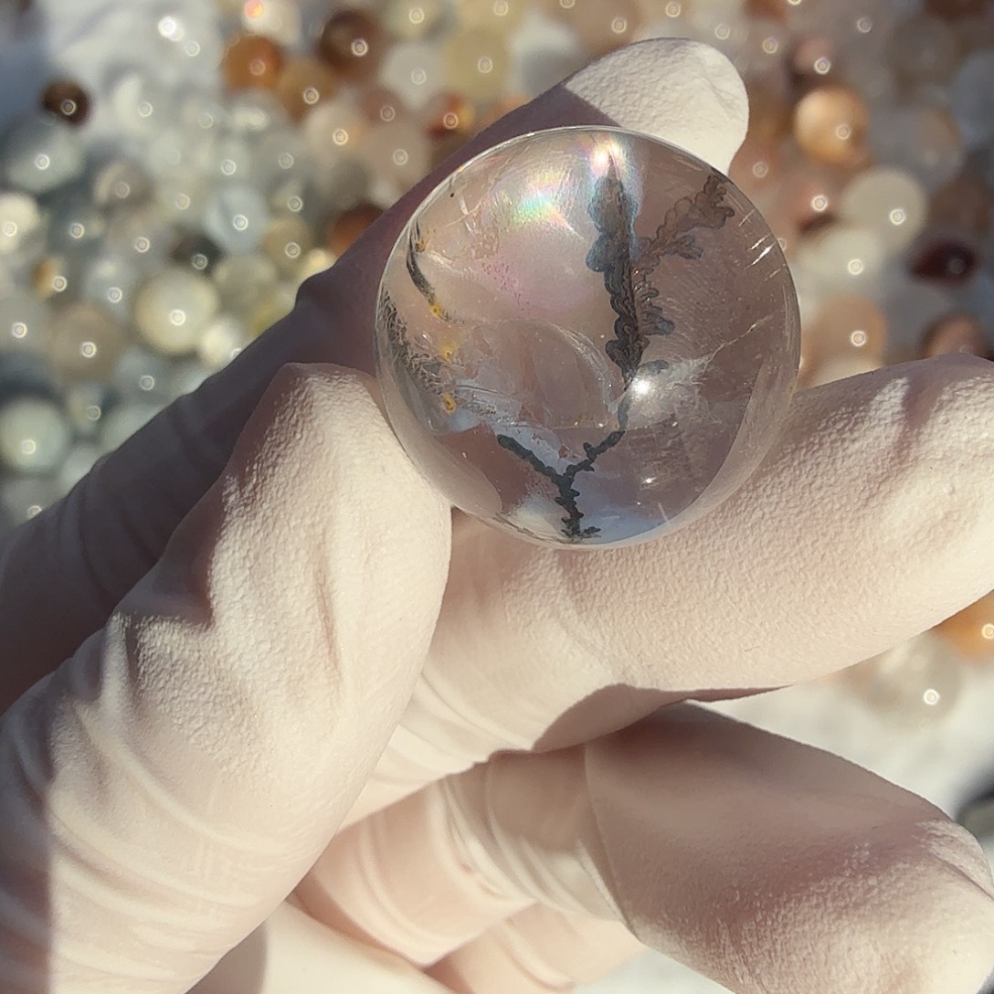 晓***-珠宝半成品水晶未镶嵌胶花19.4mm定制不退换