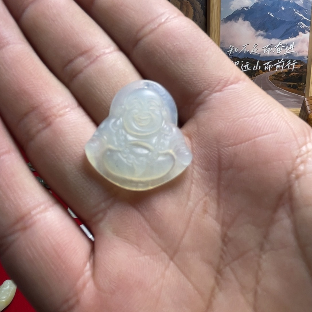 岫玉颈饰未镶嵌天然岫玉小佛