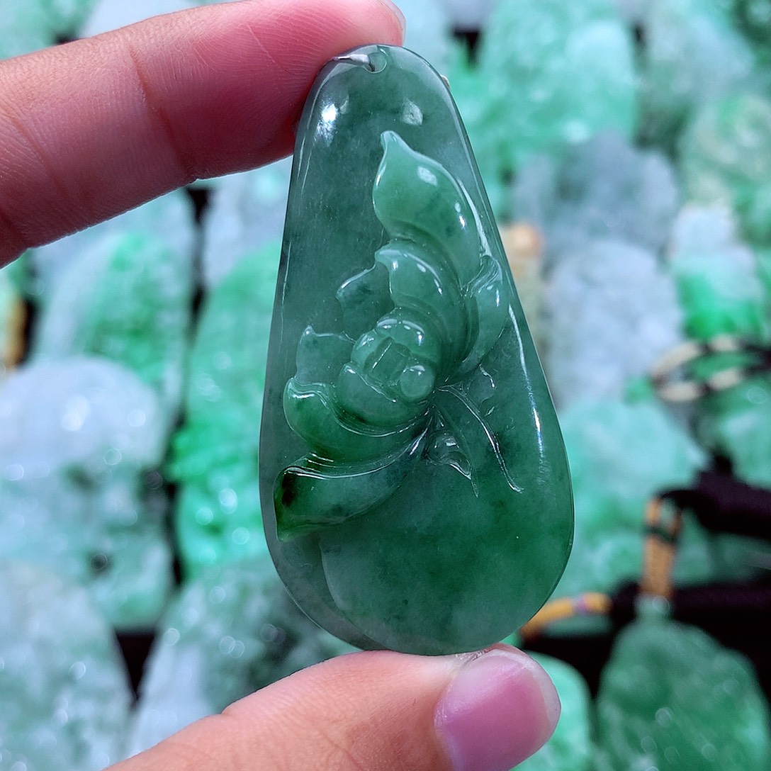 翡翠未镶嵌吊坠(不含链)