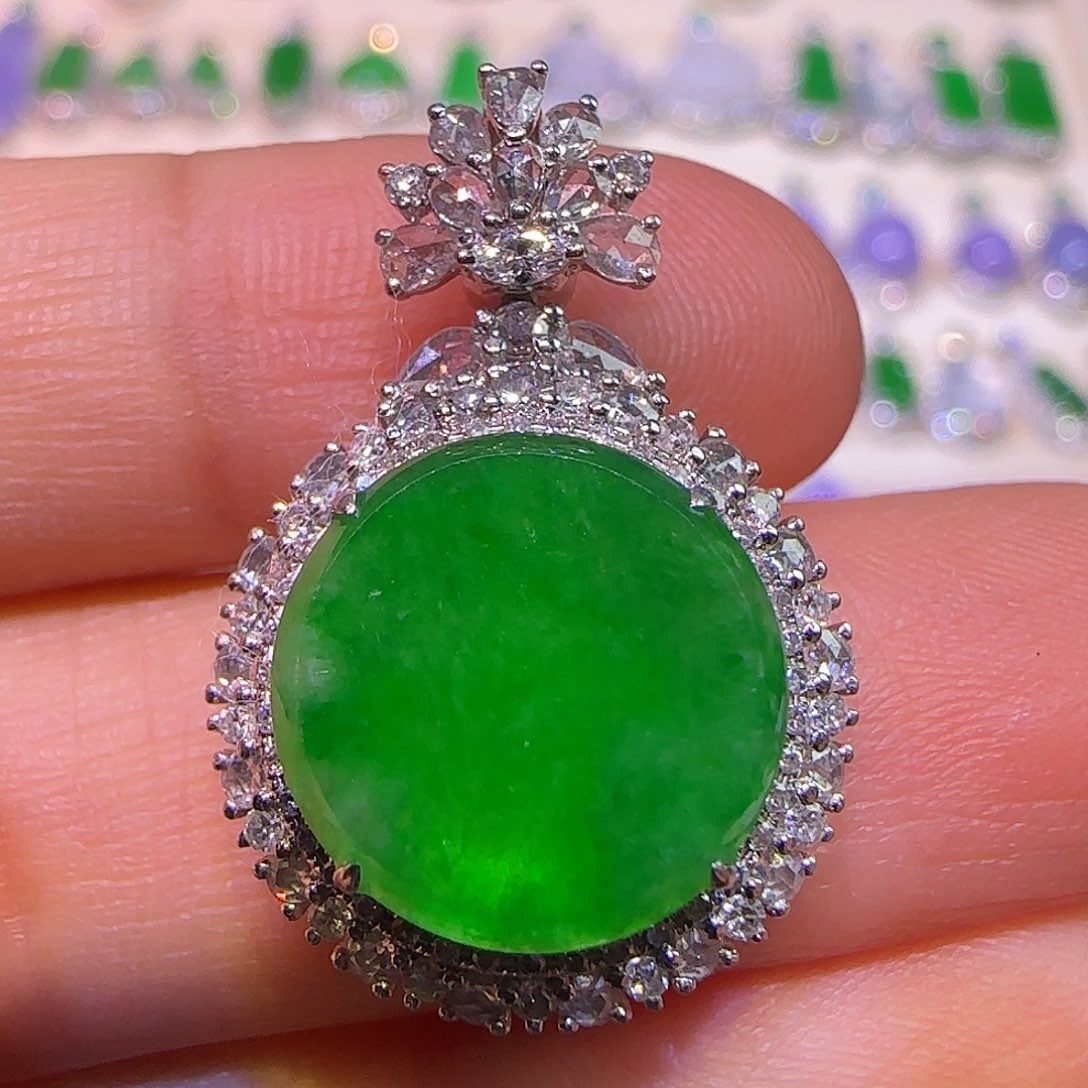 翡翠18K金镶嵌吊坠(不含链)