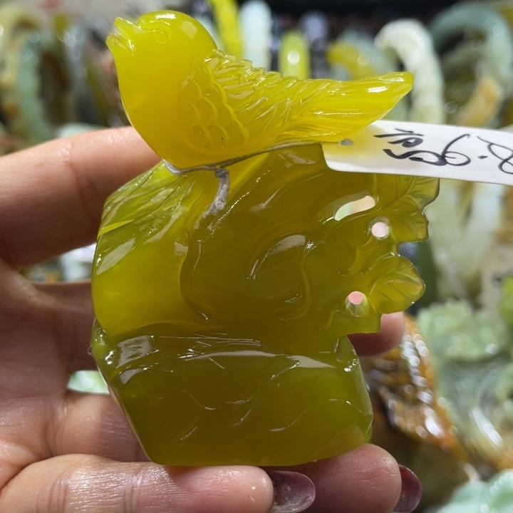 岫玉未镶嵌摆件摆件