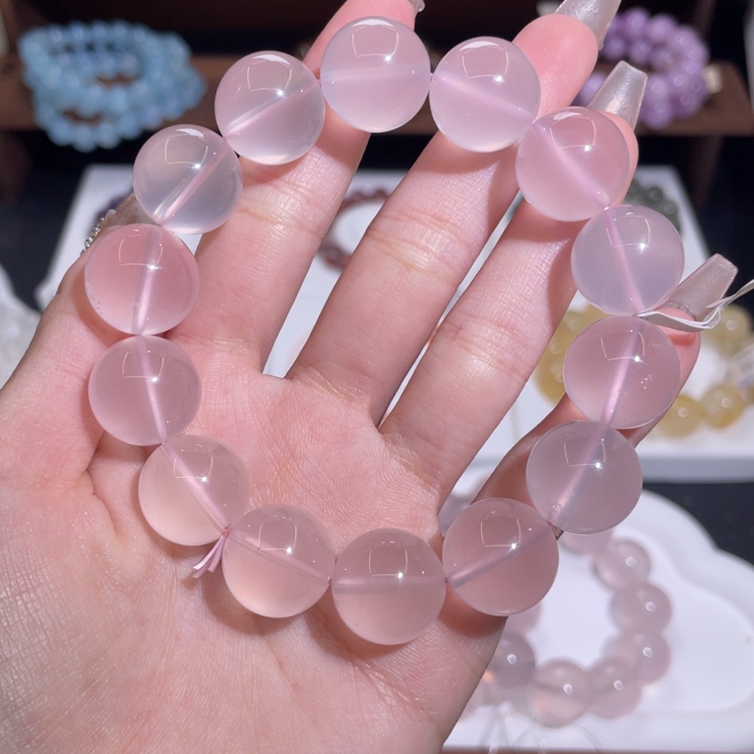 【闪购商品】水晶手串未镶嵌莫桑比克莫粉晶15+