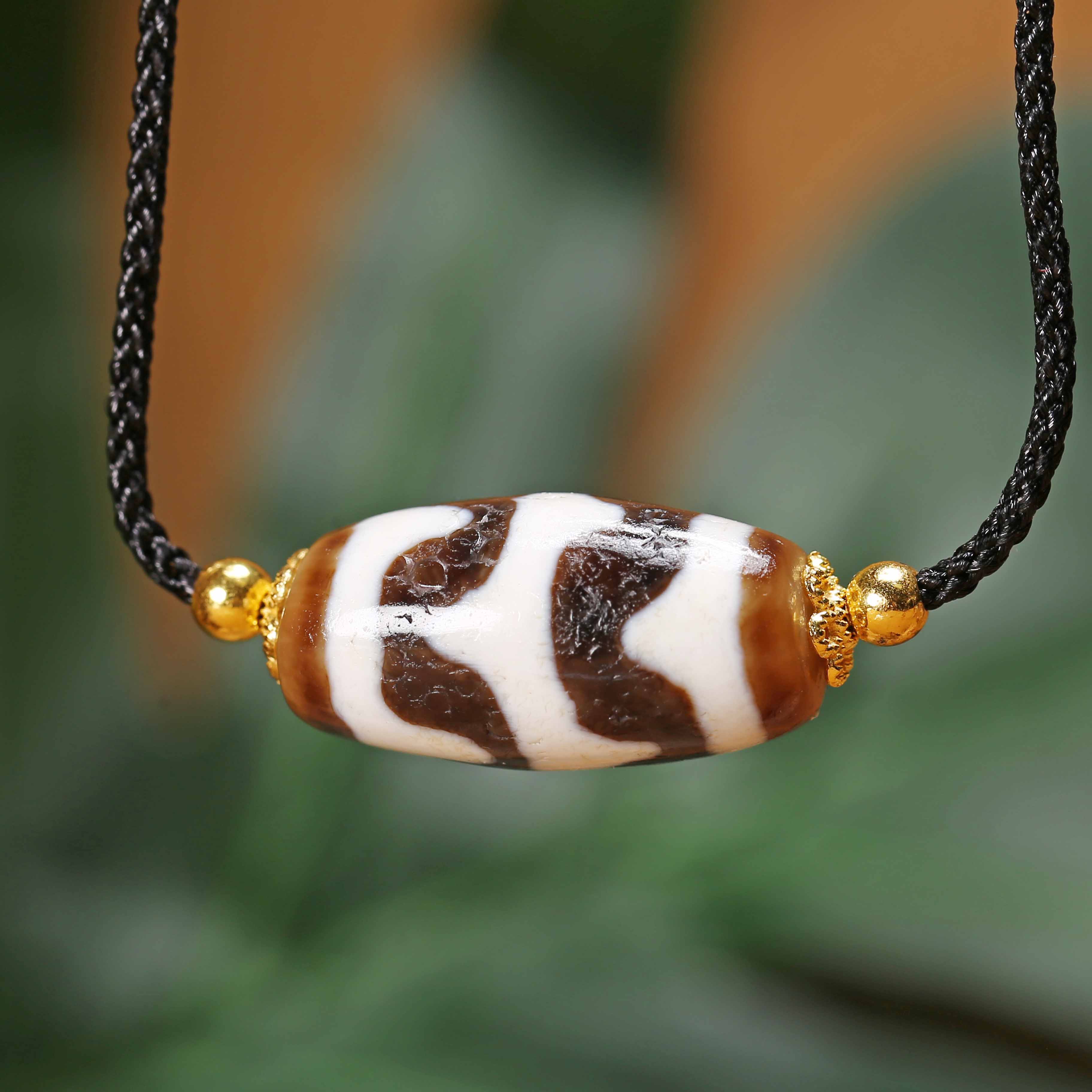 【济文阁】JZYM25021414民国 双虎牙纹玛瑙勒子