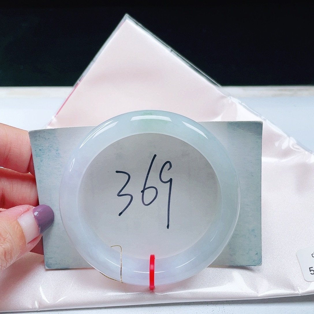 翡翠未镶嵌手镯缅甸翡翠53+