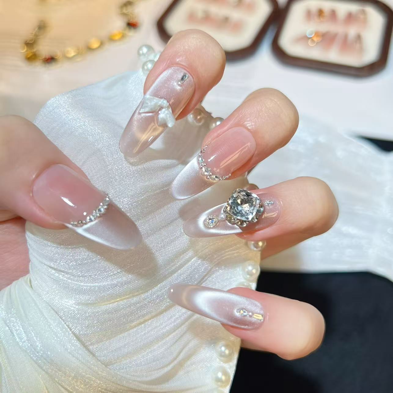 【神明少女】显白手工猫眼法式穿戴甲美甲指尖上的轻奢情书