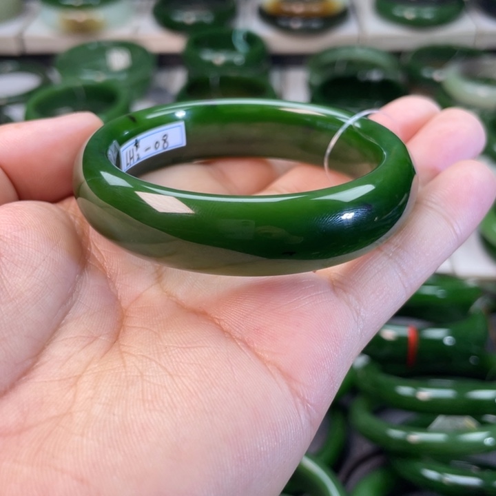 和田玉（碧玉）手镯未镶嵌