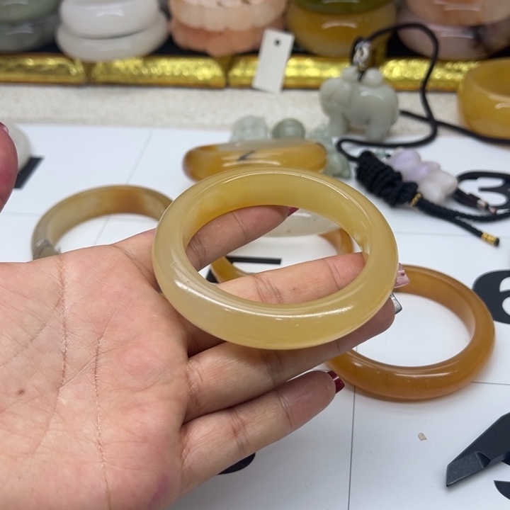 石英岩玉合金手镯