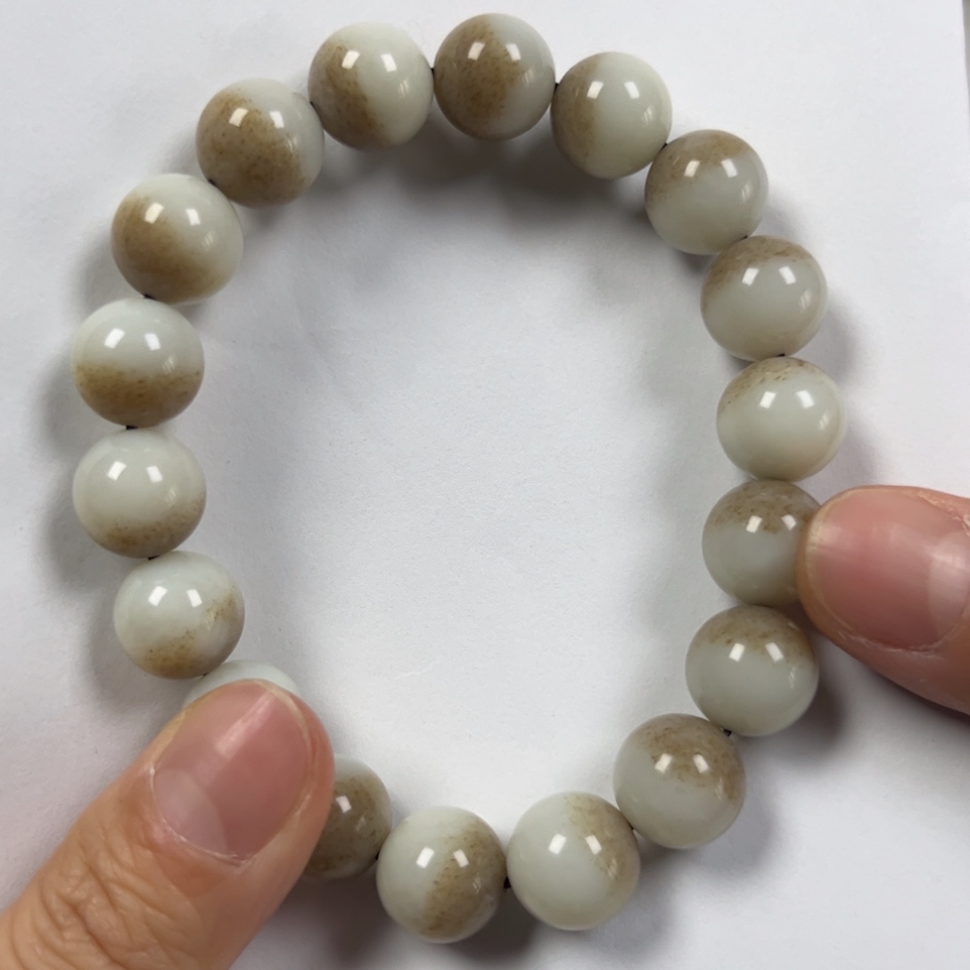 和田玉手链未镶嵌卡12圆珠
