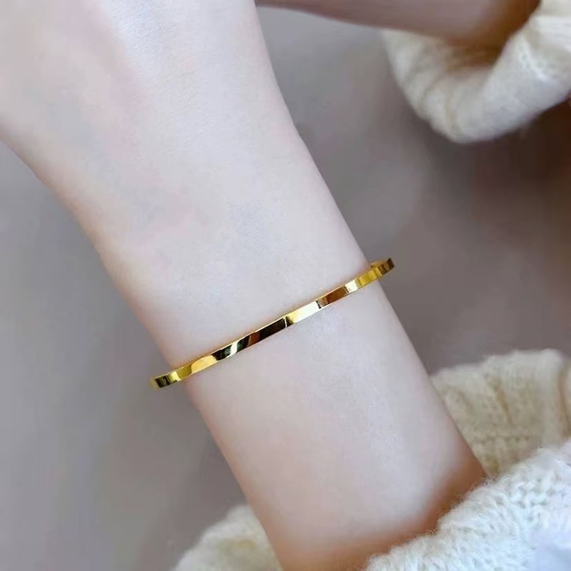 米来金铺足金卡2素圈手镯WH1376