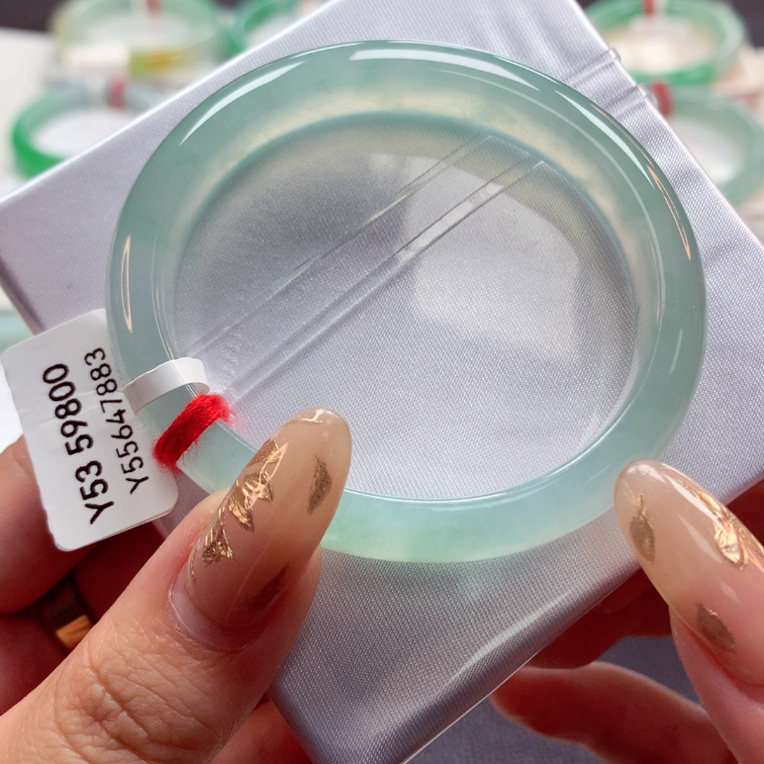 翡翠手镯（贵妃镯）未镶嵌22（2号）小圈性价比