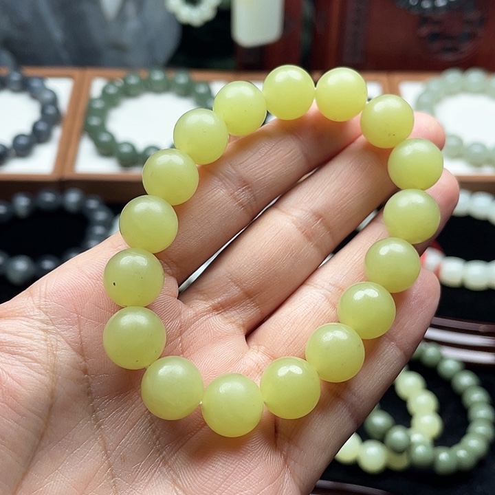 清***～和田玉未镶嵌手串