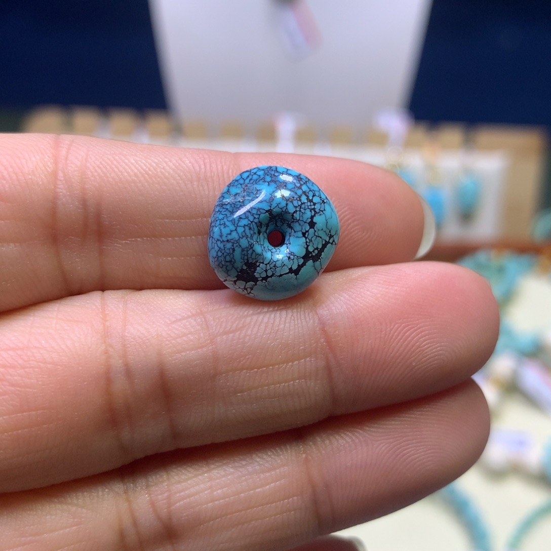 绿松石配饰未镶嵌