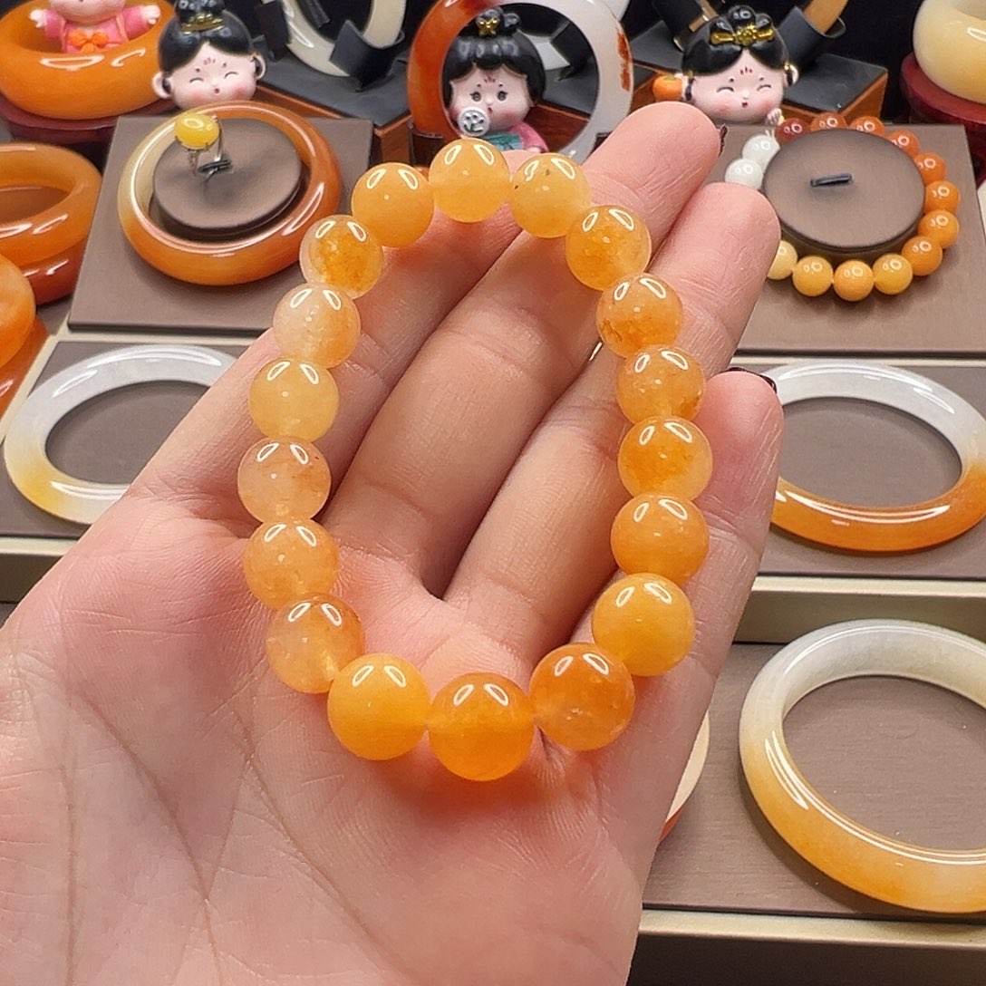 微***雨石英质玉（黄龙玉）未镶嵌手链