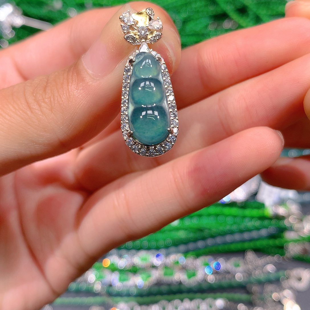 翡翠戒指未镶嵌天然翡翠