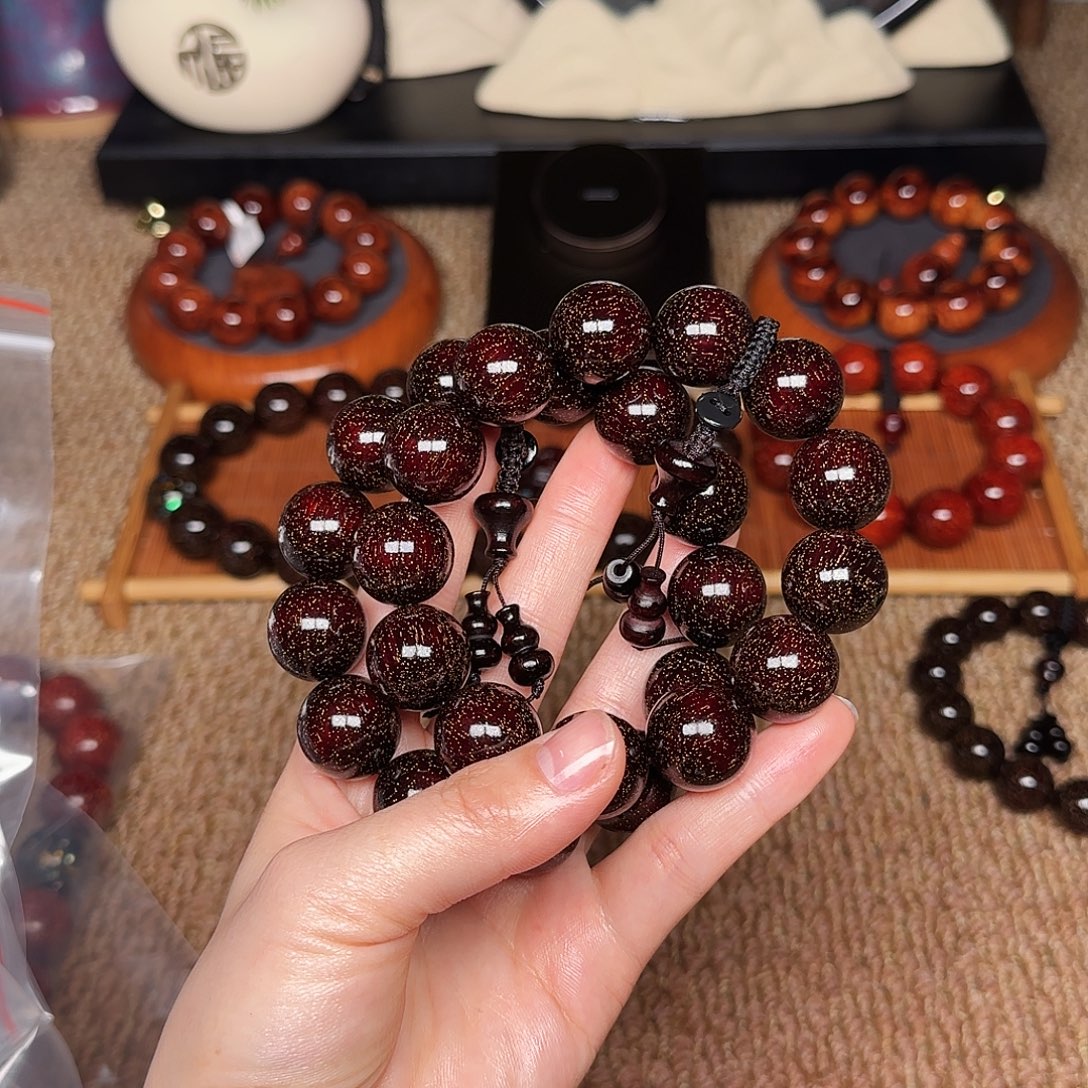 檀香紫檀（小叶紫檀）想1.8