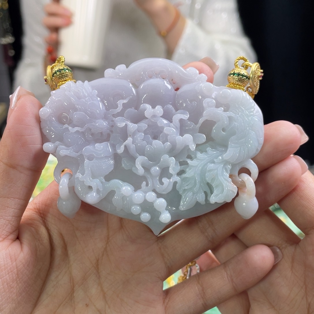 翡翠颈饰未镶嵌代编织