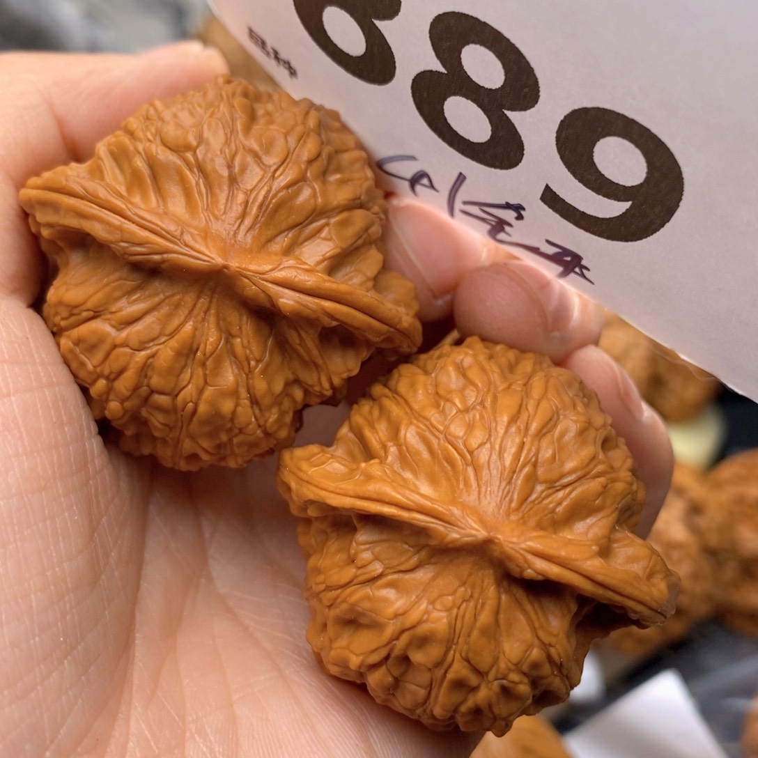 文玩核桃吊坠889号41全平顶山