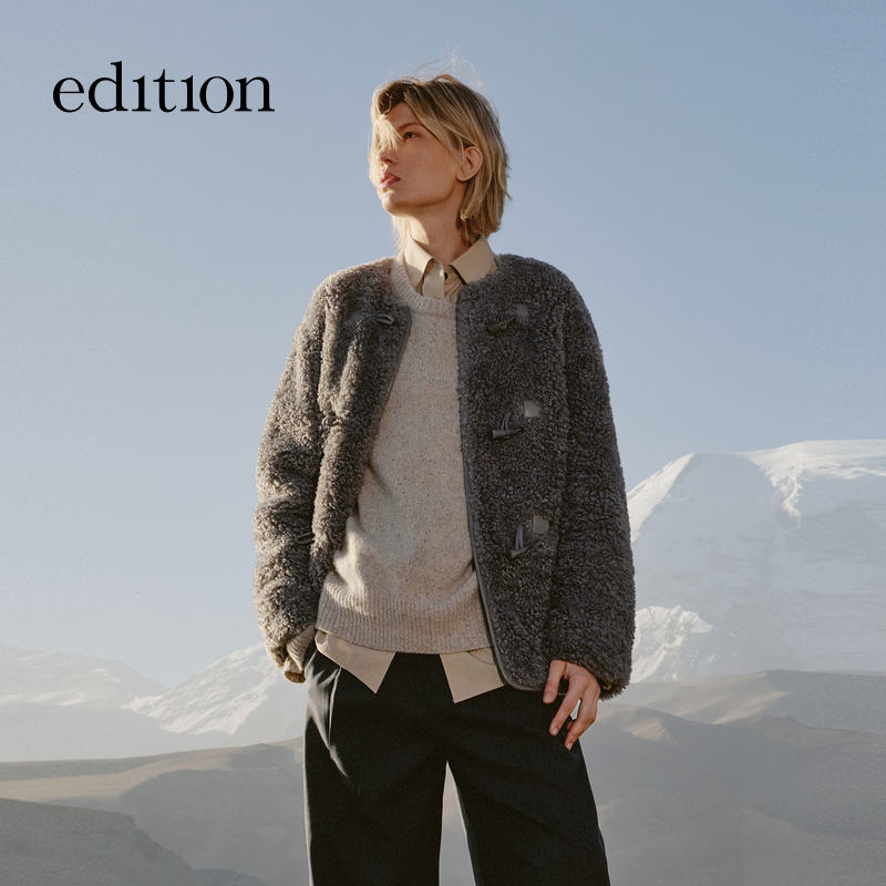 edition冬毛绒外套女牛角扣仿羊羔毛灰色外套#EBC4COTK03