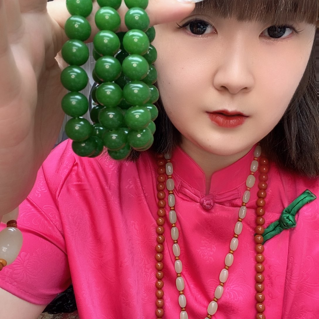 未镶嵌蛇纹石玉手链