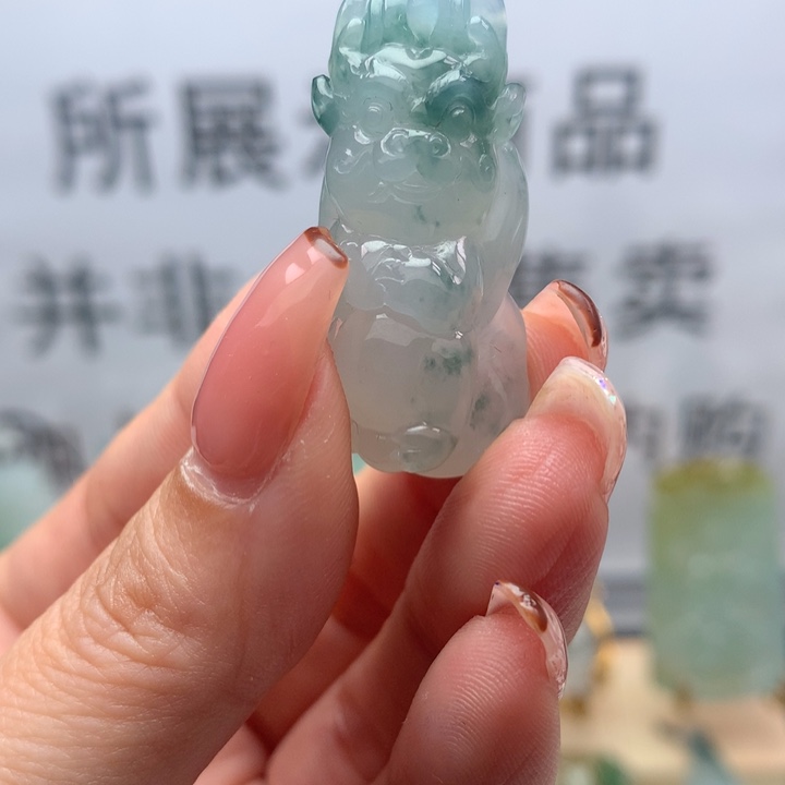 定制翡翠未镶嵌天然翡翠