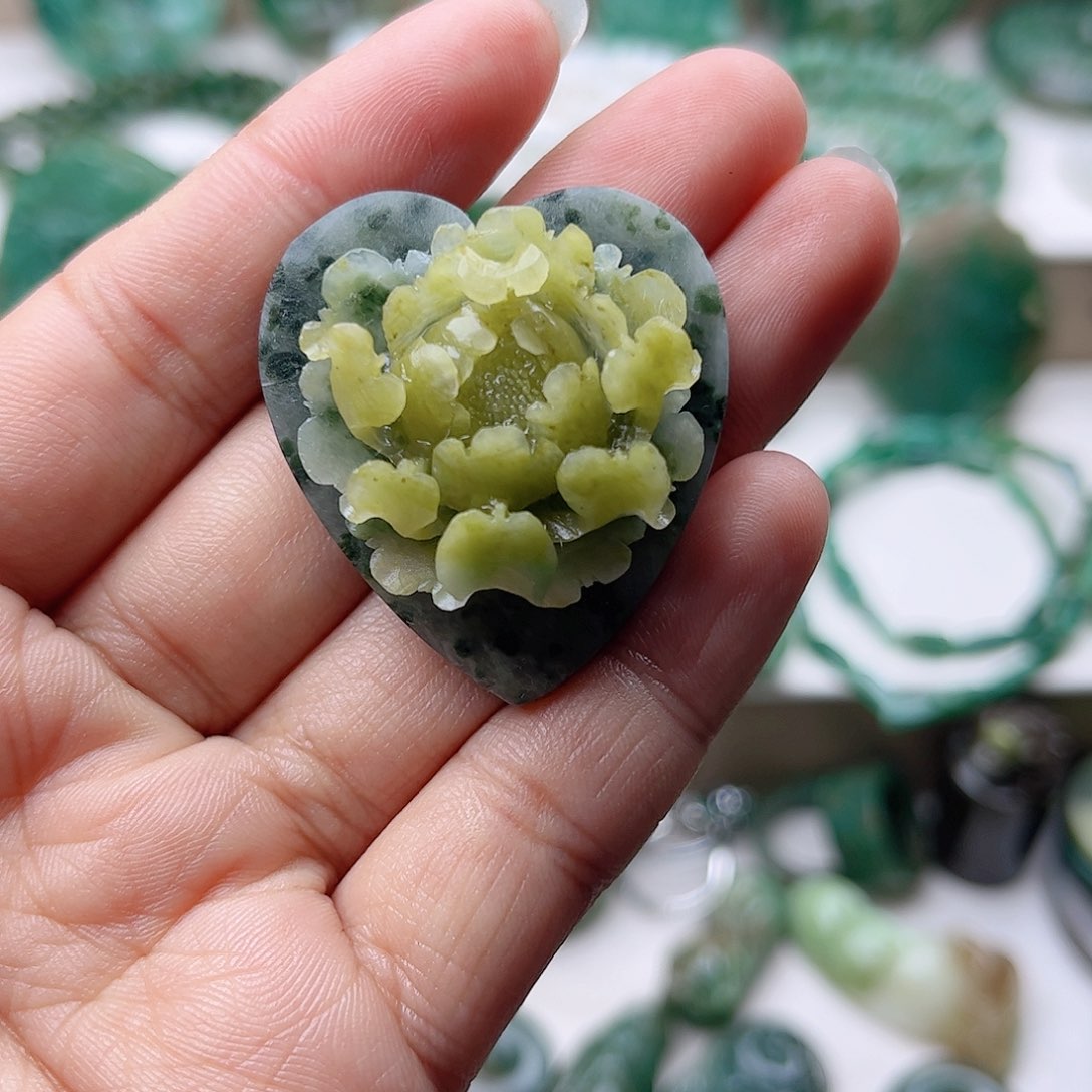 独山玉挂件未镶嵌随****…