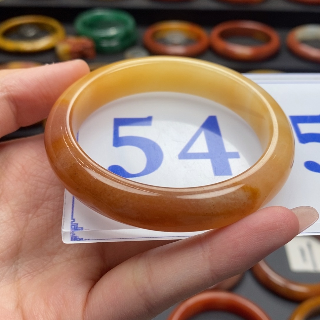 石英质玉（黄龙玉）手镯未镶嵌