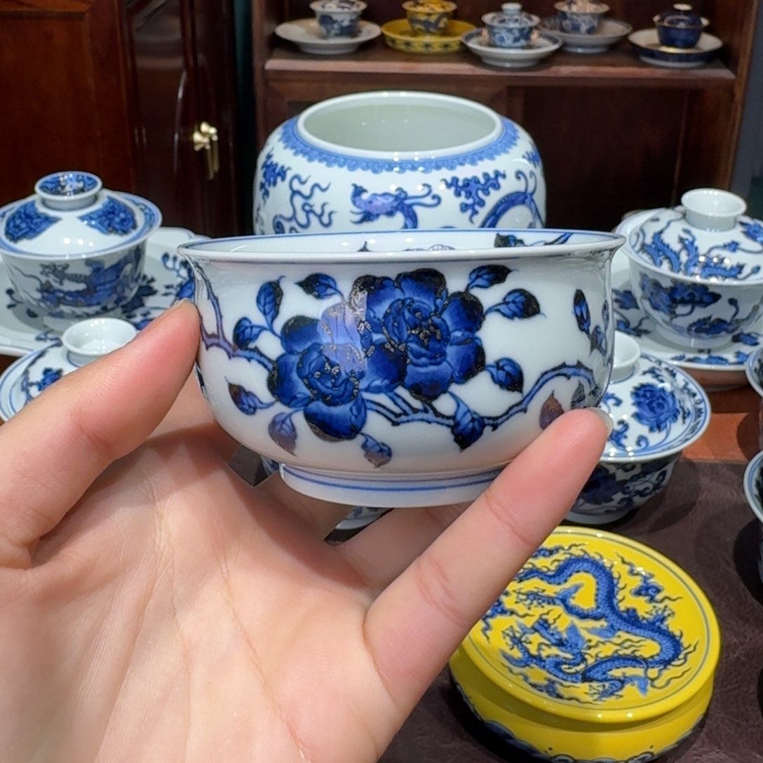 青花雯华堂手绘杯杯