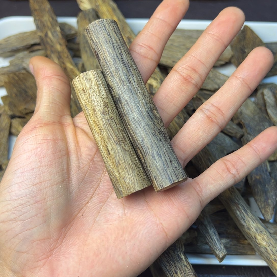 卡***军沉香沉香碎屑天然树心油