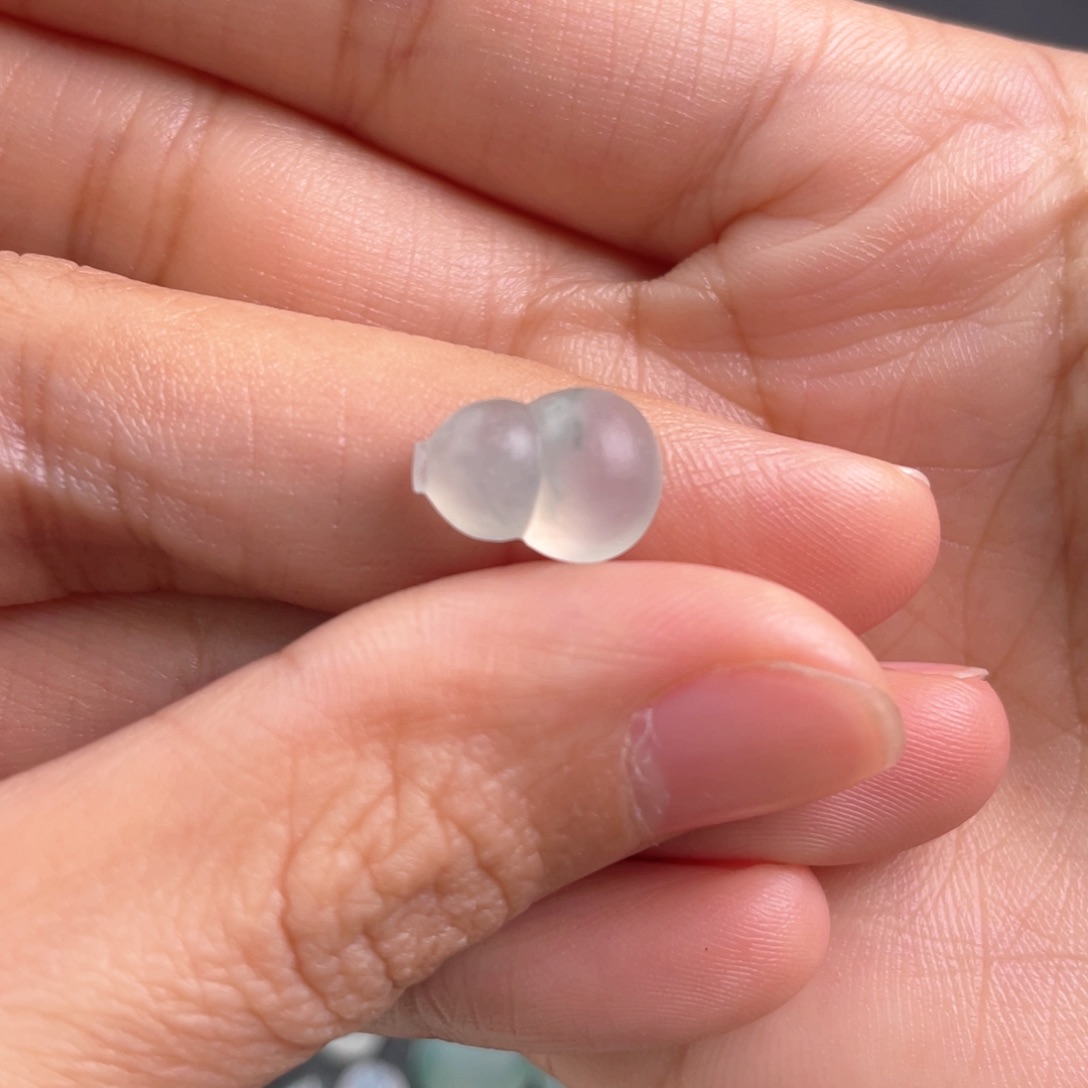 定制翡翠未镶嵌毛货