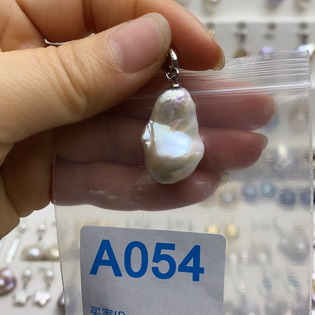 颈饰未镶嵌淡水珍珠